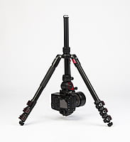 MUF50 | Aluminum Camera Tripod KIT, with SWIT TH50 Fluid Video Head, 5kg Payload, Soft Bag.